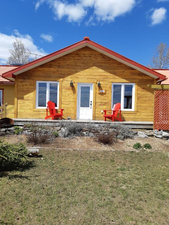 Auberge Ma Maison Sainte-Melanie Екстериор снимка