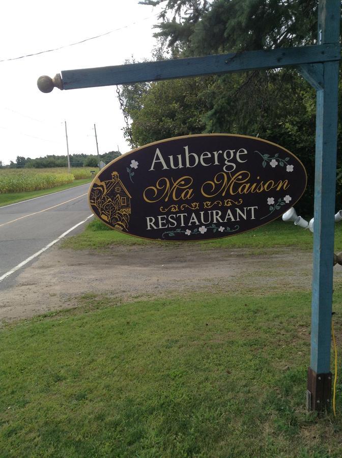 Auberge Ma Maison Sainte-Melanie Екстериор снимка